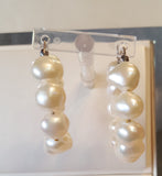 Aros grandes de plata y perlas cultivadas  blancas